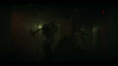 ‐(Christine yells)
‐(hissing) - Y: The Last Man