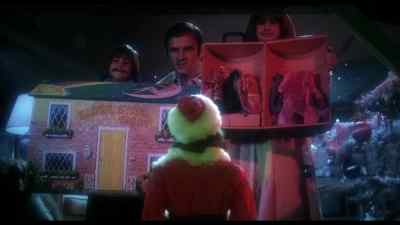 Christmas came and went. - The Incredible Shrinking Woman