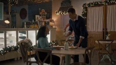 Christmas cookies
and a decaf cappuccino. - Scouting for Christmas