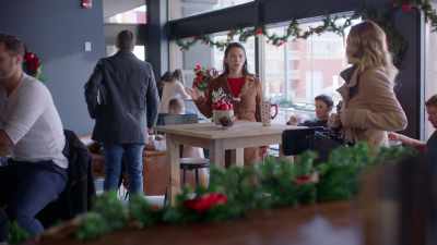 Christy, you have eight days
to get your act together - Mistletoe & Menorahs
