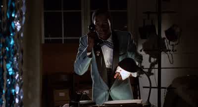 Chuck Chuck it's MarvinYour cousin Marvin BerryYou know that new sound you're looking forWell listen to this - Back to the Future