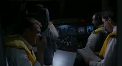 Chuck! Chuck, stay there! Where's your life vest? - Cast Away