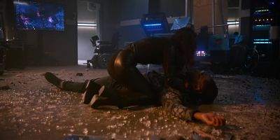Chuck. Wake up,
wake up. Chuck! - The Flash