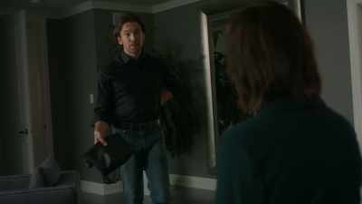 (chuckle) Oh! Uh, you forgot
something downstairs. - Mommy's Little Star