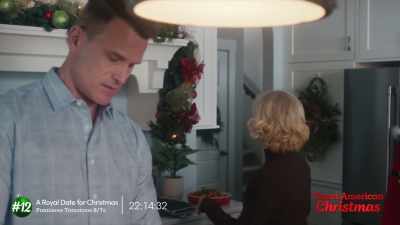 - [chuckle] - My Christmas Hero