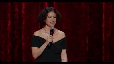 - [chuckles]
- [audience laughing] - Ilana Glazer: Human Magic