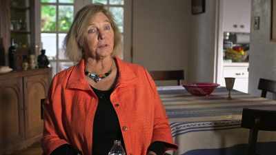 (chuckles)
Can you imagine anything, - Raise Hell: The Life & Times of Molly Ivins