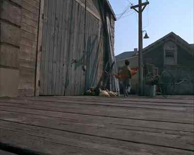 [ Chuckles ]
"Dal." Say it.
Say it. "Dal." - Land of the Giants