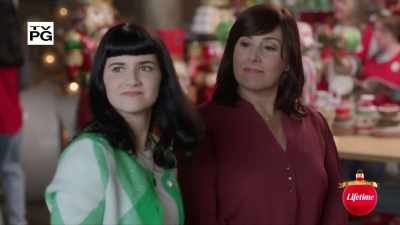 -[chuckles]
-[drone whirring] - Under the Christmas Tree