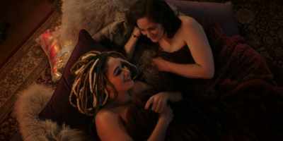 - [chuckles]
Eve. - Reginald the Vampire