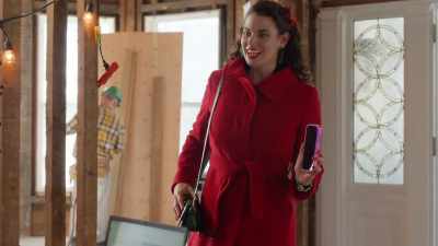 -(chuckles) Hi.
-Can I help you? - The Secret Gift of Christmas