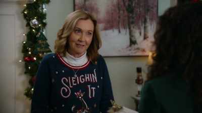 - (chuckles)
Honestly, this place, - Magic in Mistletoe