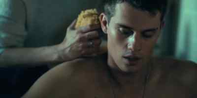 -I can do that myself. - Purple Hearts