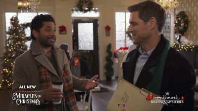 [CHUCKLES] I usually use
my last name since I run
into this - A Godwink Christmas: Second Chance, First Love