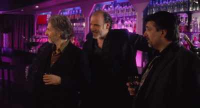 -[chuckles]
-[ladies giggling] - Cabaret Maxime