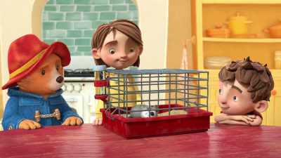 [chuckles] Lenny's not a teacher.
He's our class pet. - The Adventures of Paddington