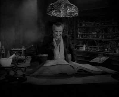 [Chuckles]
Now, let's see what we have. - The Munsters