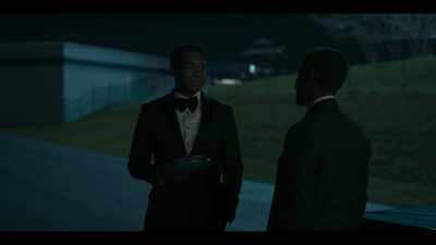(CHUCKLES)
Oh, no, I'll be back. - Fight Night: The Million Dollar Heist