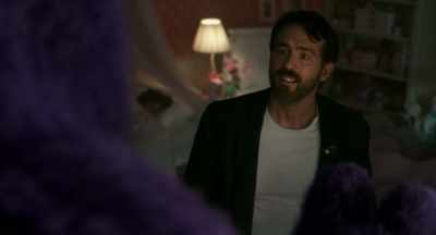 [chuckles] Okay, okay.
I know how it looks. - IF
