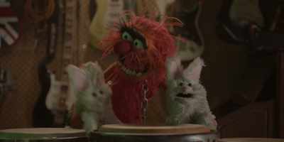 (CHUCKLES) One bunny, two bunny. - The Muppets Mayhem