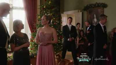 [chuckles] - A Royal Corgi Christmas