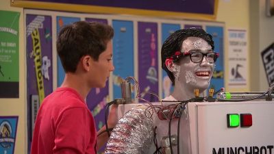 (chuckles) - Liv and Maddie