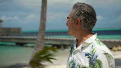 [chuckles] - The Reluctant Traveler with Eugene Levy