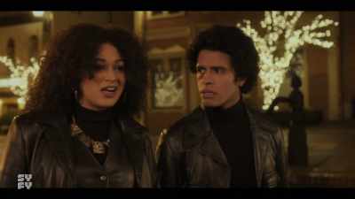 - [chuckles] - Reginald the Vampire
