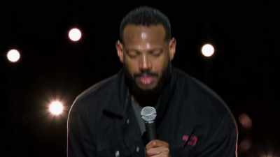 [ Chuckles ] - Marlon Wayans: You Know What It Is