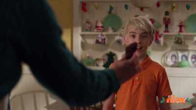 - [chuckles] - A Loud House Christmas