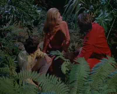 [ Chuckles ] - Land of the Giants
