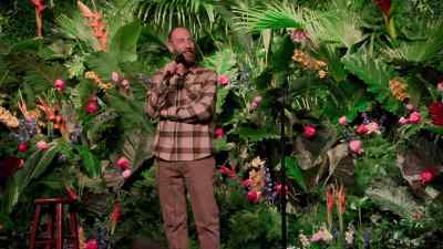 [chuckles] - Ari Shaffir: America's Sweetheart