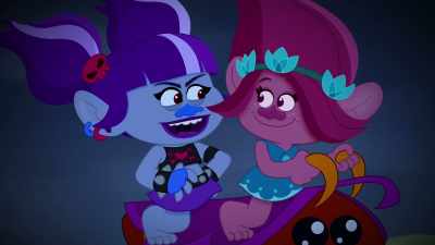 [ chuckles ] - Trolls: TrollsTopia