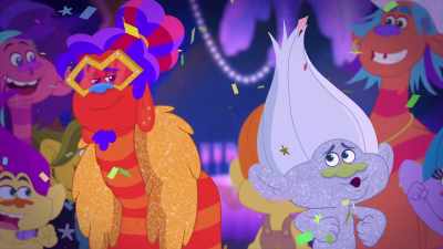[ chuckles ] - Trolls: TrollsTopia