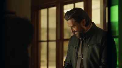 [chuckles] - Aurora Teagarden Mysteries: A Lesson in Murder
