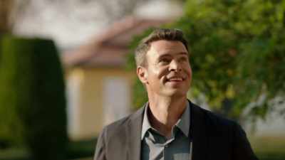 [ Chuckles ] - Whiskey Cavalier