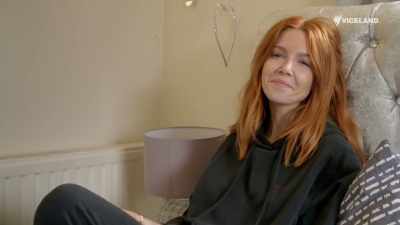 (CHUCKLES) - Stacey Dooley Sleeps Over