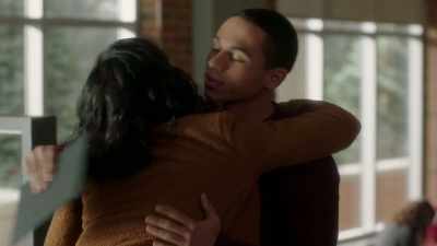 [chuckles] - Pretty Little Liars: The Perfectionists