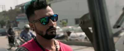 [chuckles] - Manmarziyaan