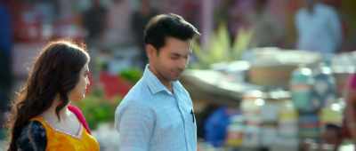 [Chuckles] - Shaadi Mein Zaroor Aana
