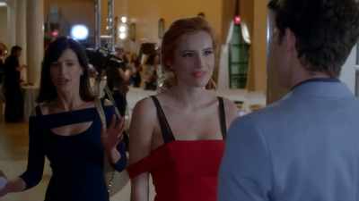 [chuckles] - Famous in Love