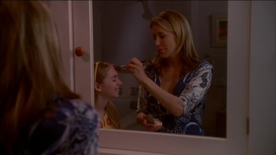 (chuckles) - Desperate Housewives