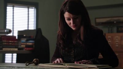 (CHUCKLES) - Once Upon a Time