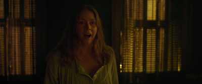 [chuckles softly] - The Woman in the Window
