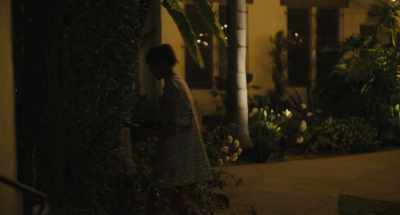 (CHUCKLES SOFTLY) - Hollywood Stargirl