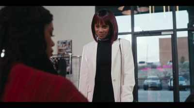 [chuckles] Today is my first day. - Twisted House Sitter 2