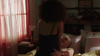 (chuckles)
What the devil's got into you? - Queen of the South