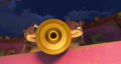 - [chuckles] White tuxedo.
- Target acquired. - The Nut Job 2: Nutty by Nature
