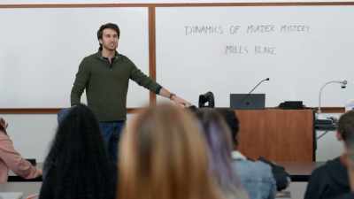 (chuckling)
- Ladies and gentlemen, - My Professor's Guide to Murder