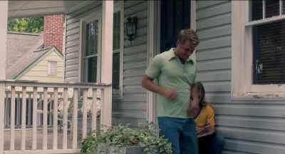 (chuckling) - Finding Steve McQueen